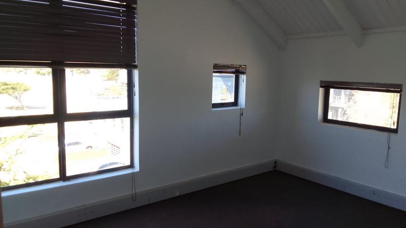 To Let commercial Property for Rent in Parow North Western Cape